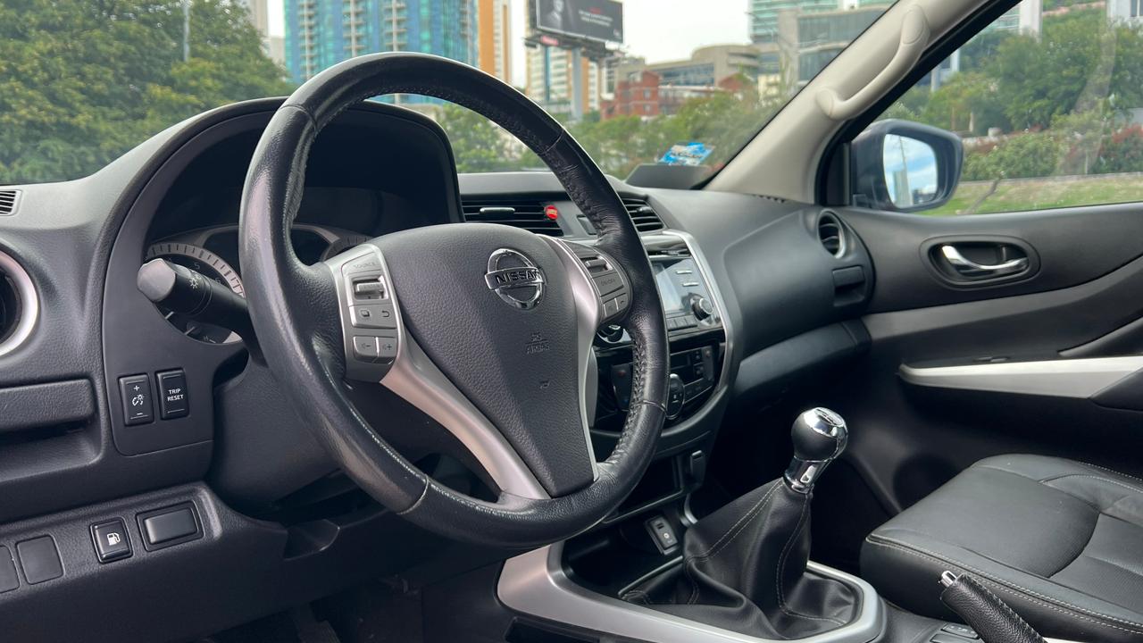 NISSAN FRONTIER PLATINUM LE 2019