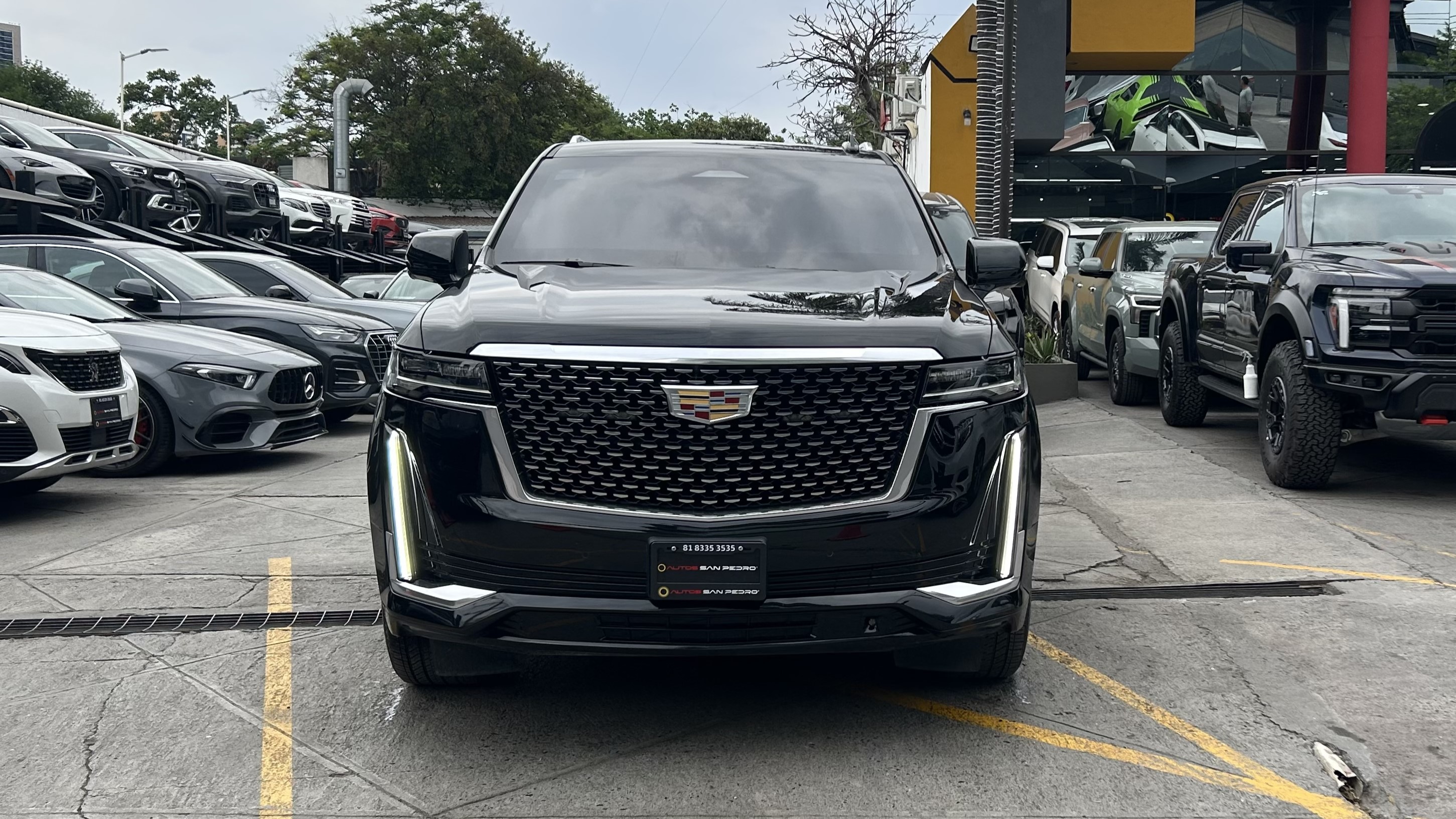 CADILLAC ESCALADE SUV PAQ B BLINDADA NIVEL B-5 CENTIGON 2021