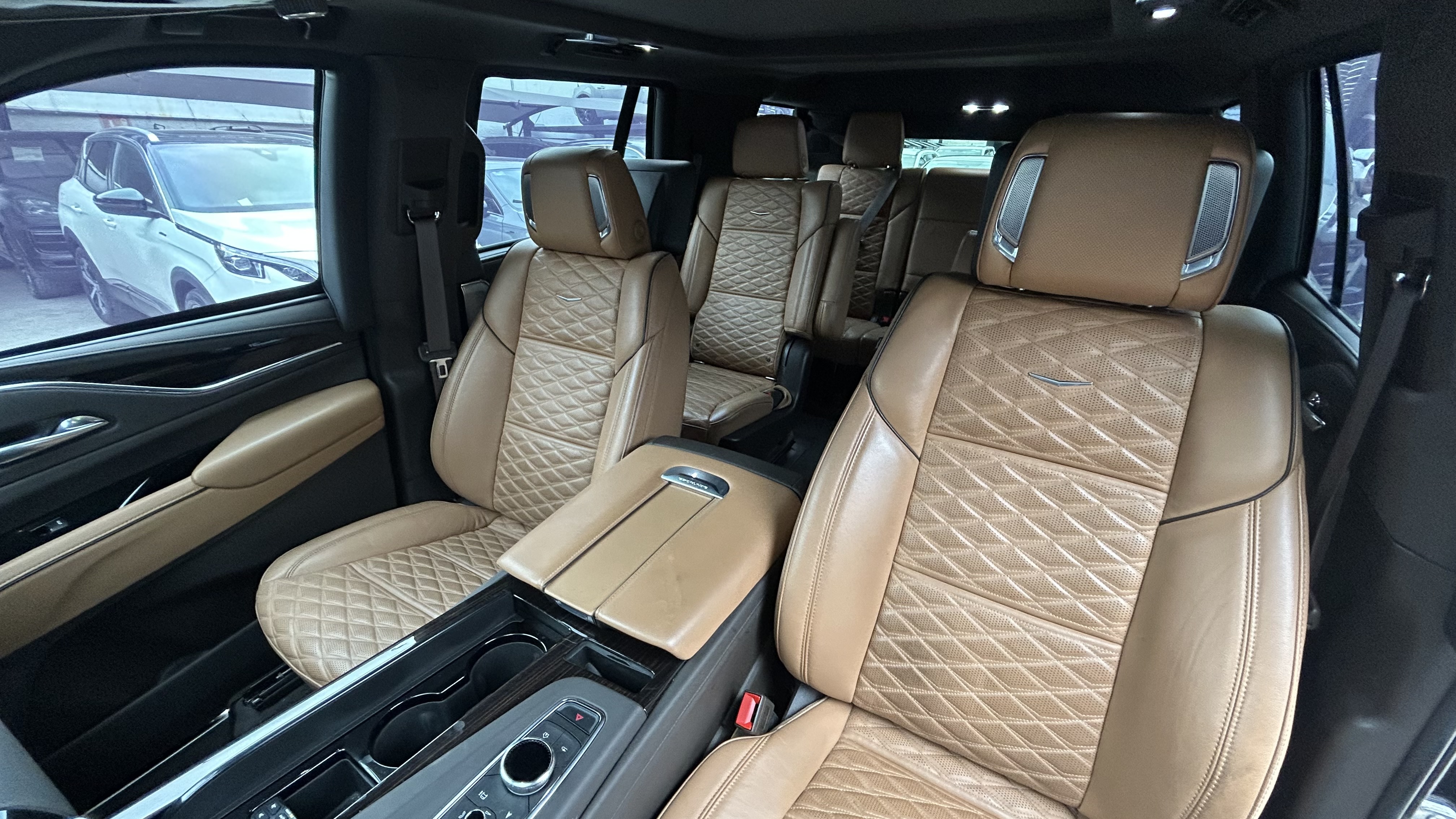CADILLAC ESCALADE SUV PAQ B BLINDADA NIVEL B-5 CENTIGON 2021