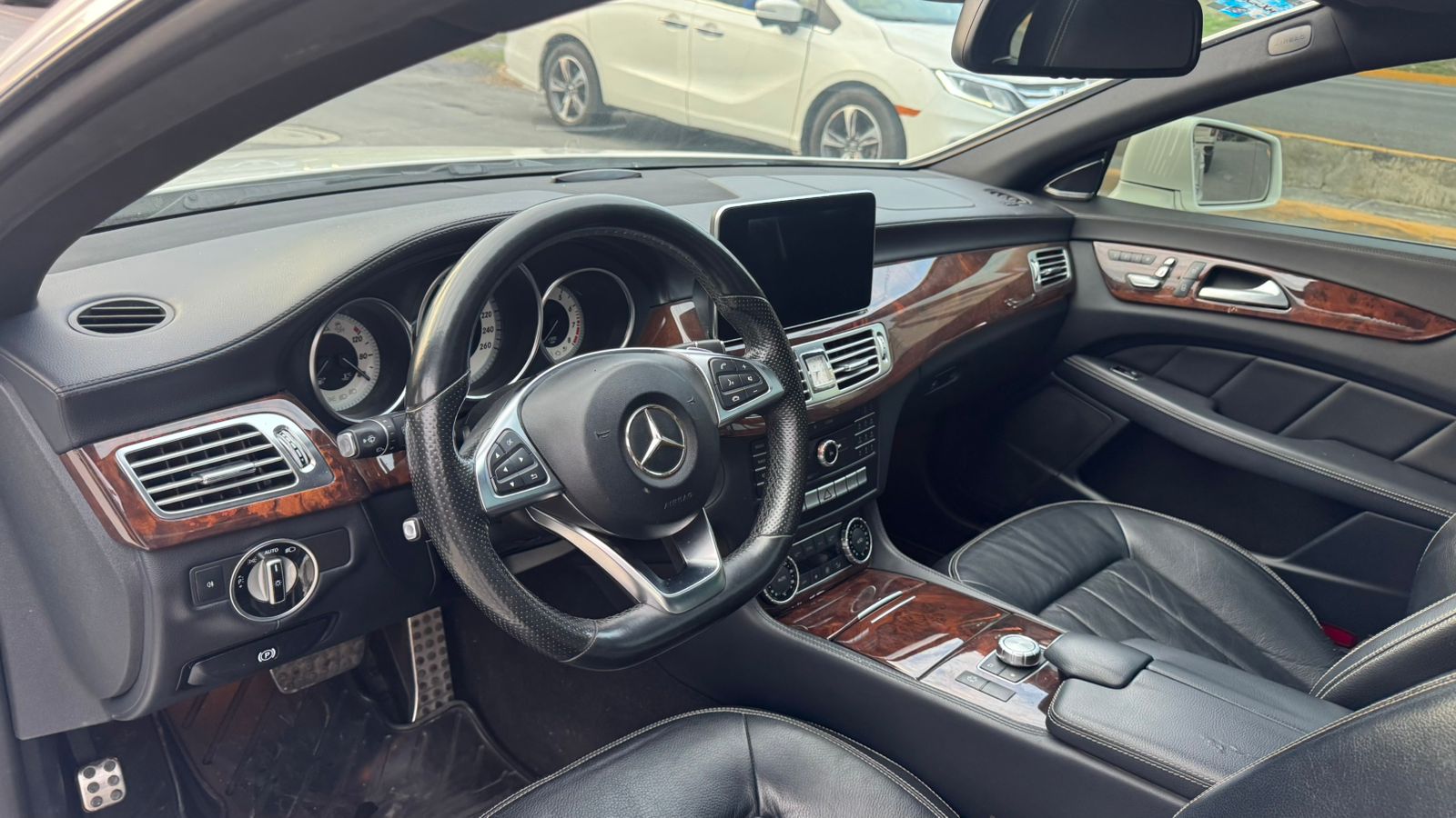 MERCEDES BENZ CLS 400 2015