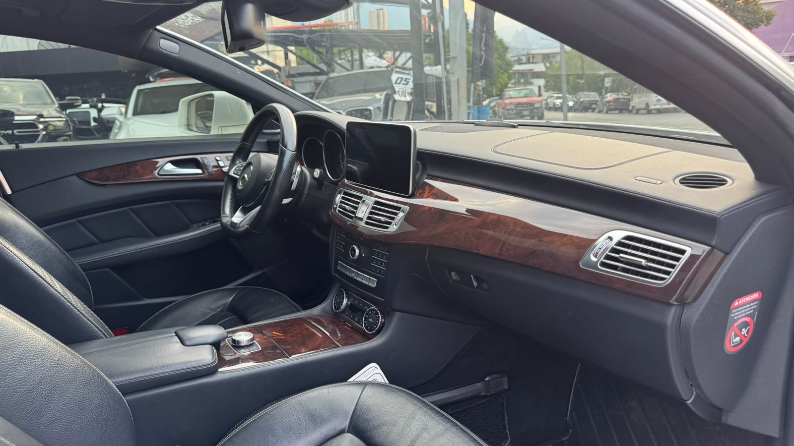MERCEDES BENZ CLS 400 2015