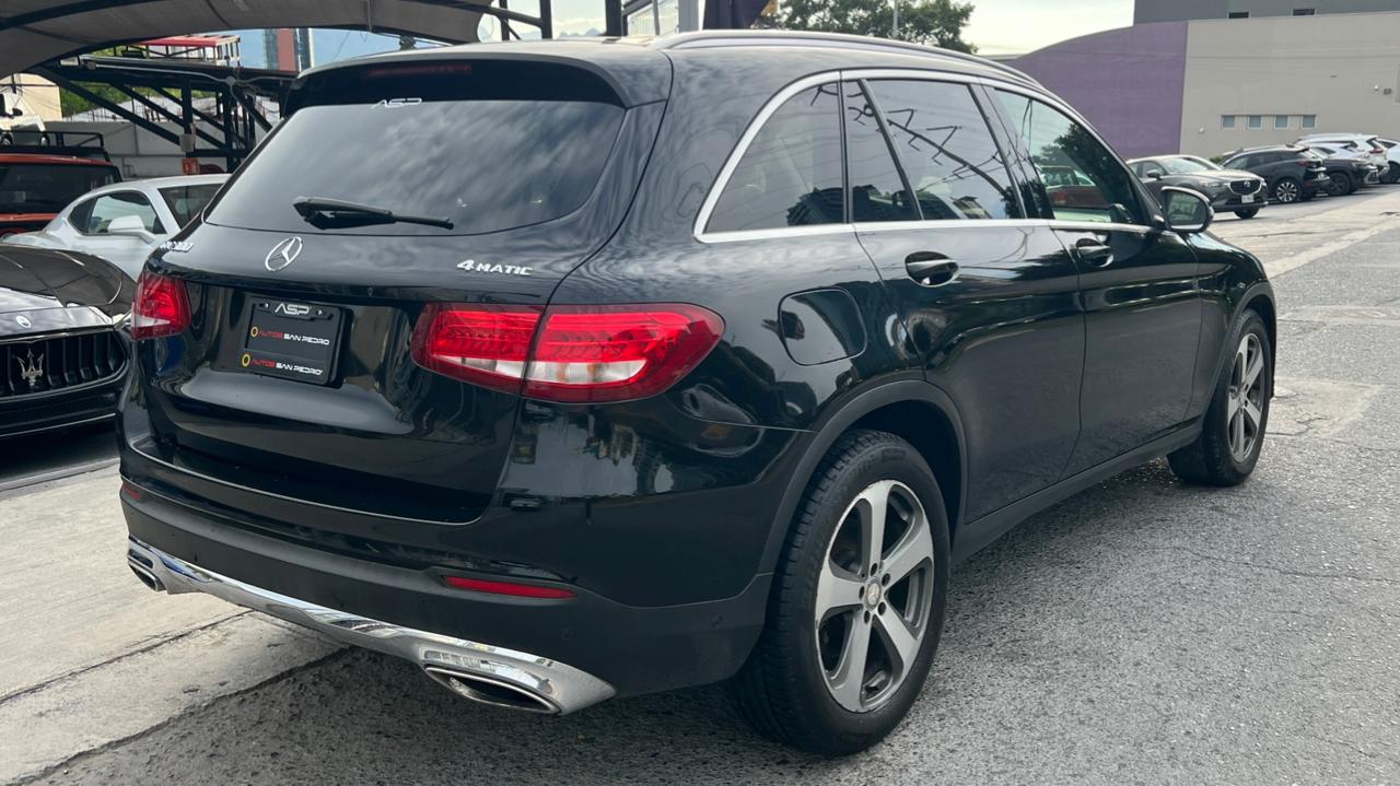 MERCEDES BENZ GLC 300 2016