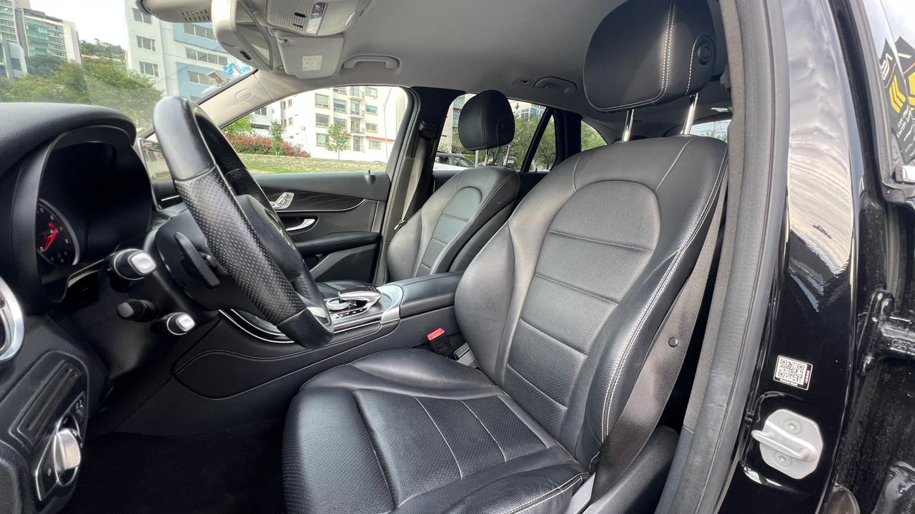 MERCEDES BENZ GLC 300 2016