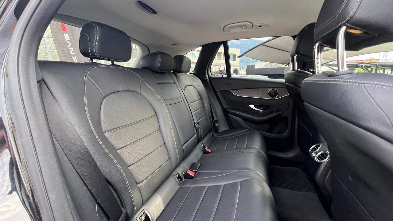 MERCEDES BENZ GLC 300 2016