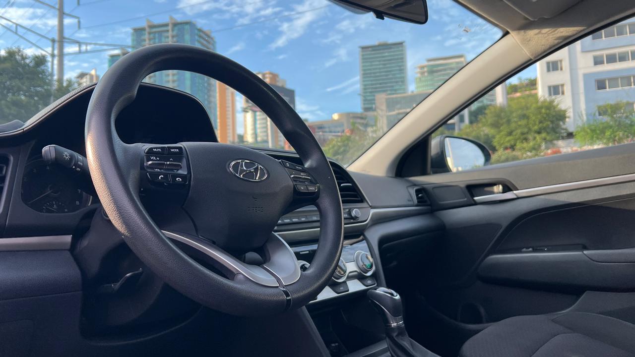 HYUNDAI ELANTRA GLS PREMIUM 2020