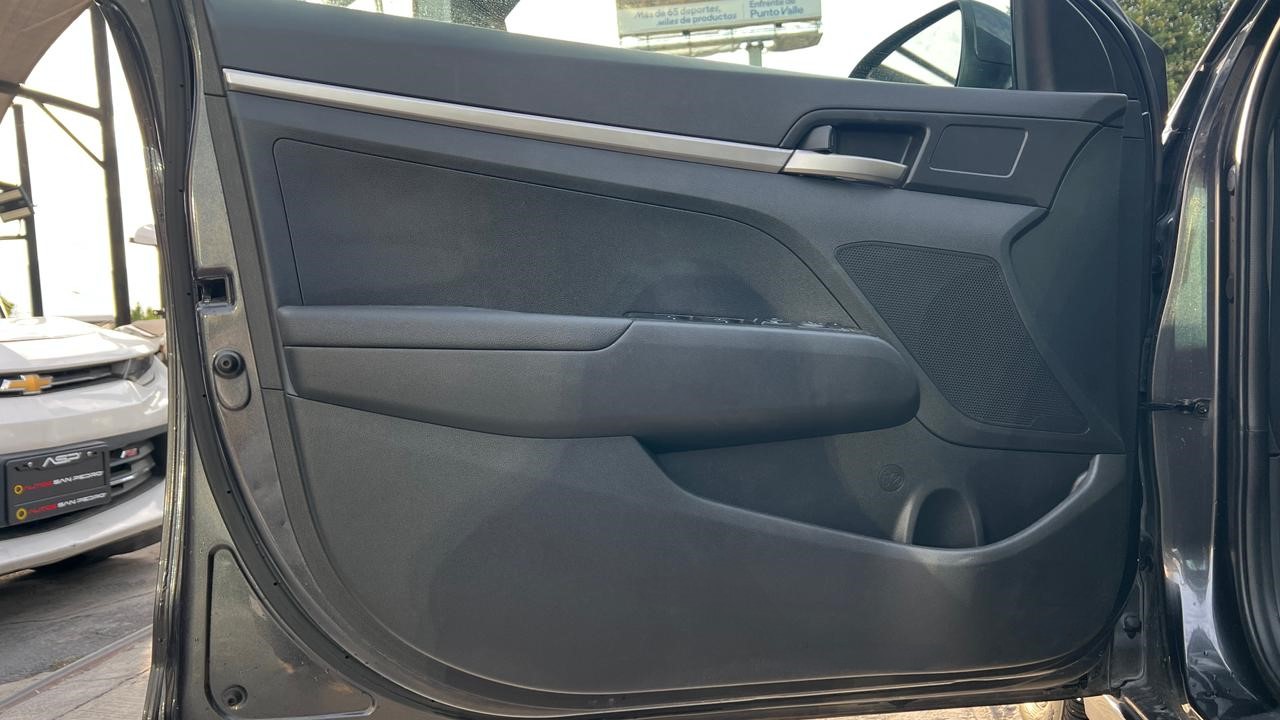 HYUNDAI ELANTRA GLS PREMIUM 2020