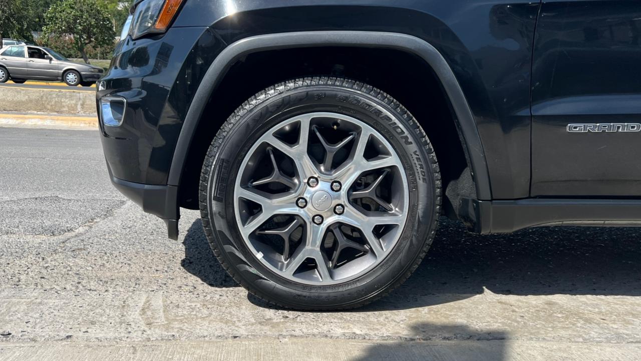 JEEP GRAND CHEROKEE LIMITED LUJO 2021