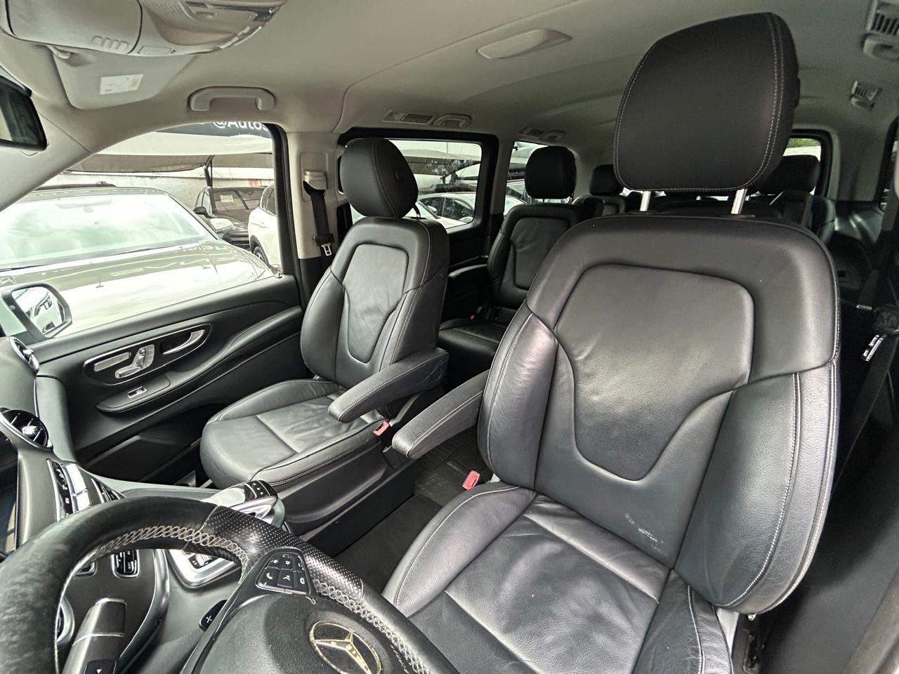 Mercedes Benz V220 Avantgarde