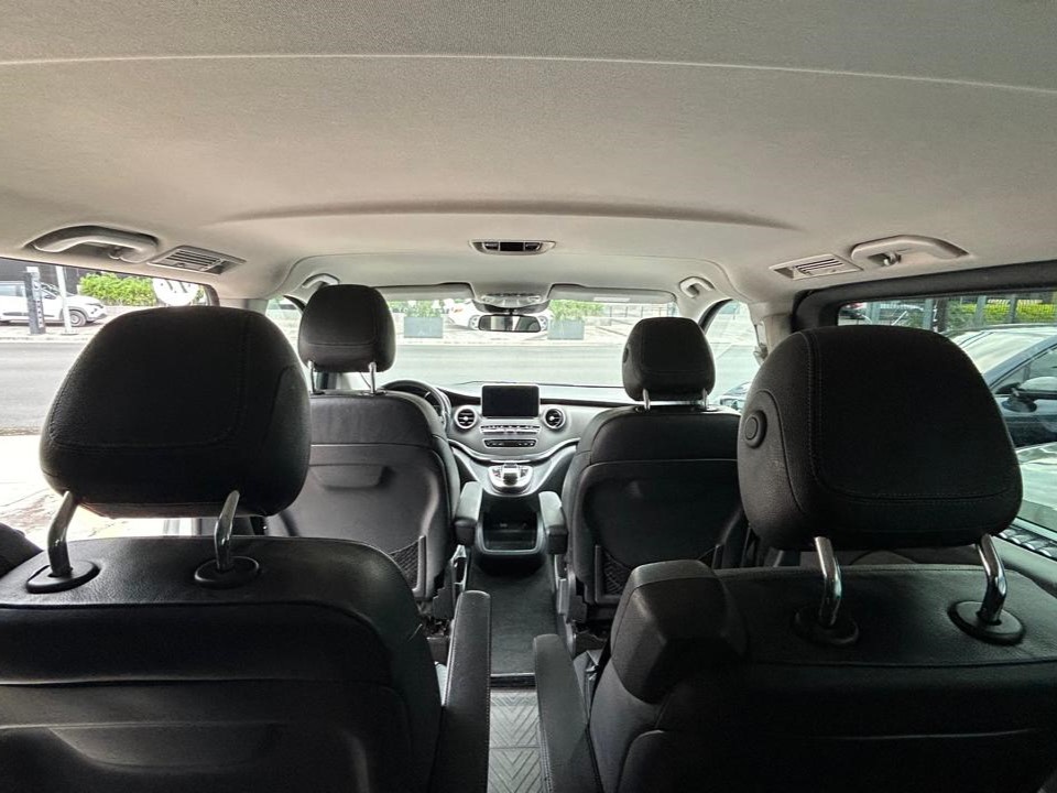Mercedes Benz V220 Avantgarde