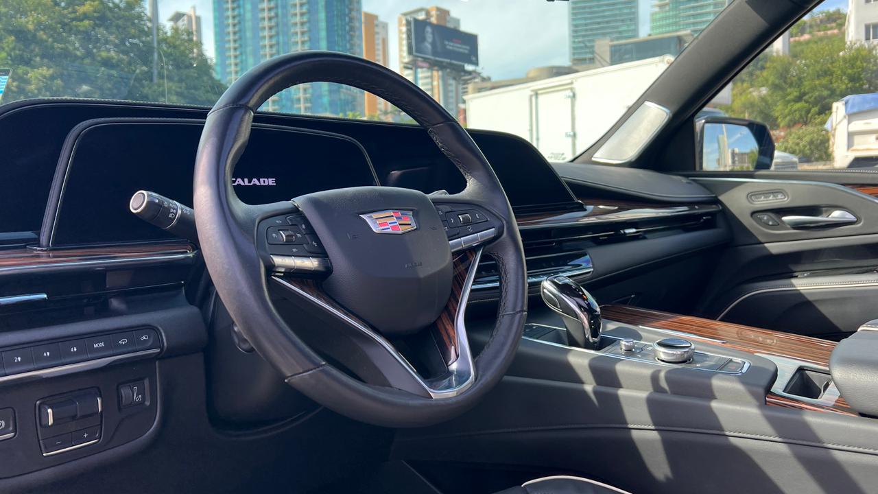 CADILLAC ESCALADE ESV 600 PREMIUM LUXURY 2023