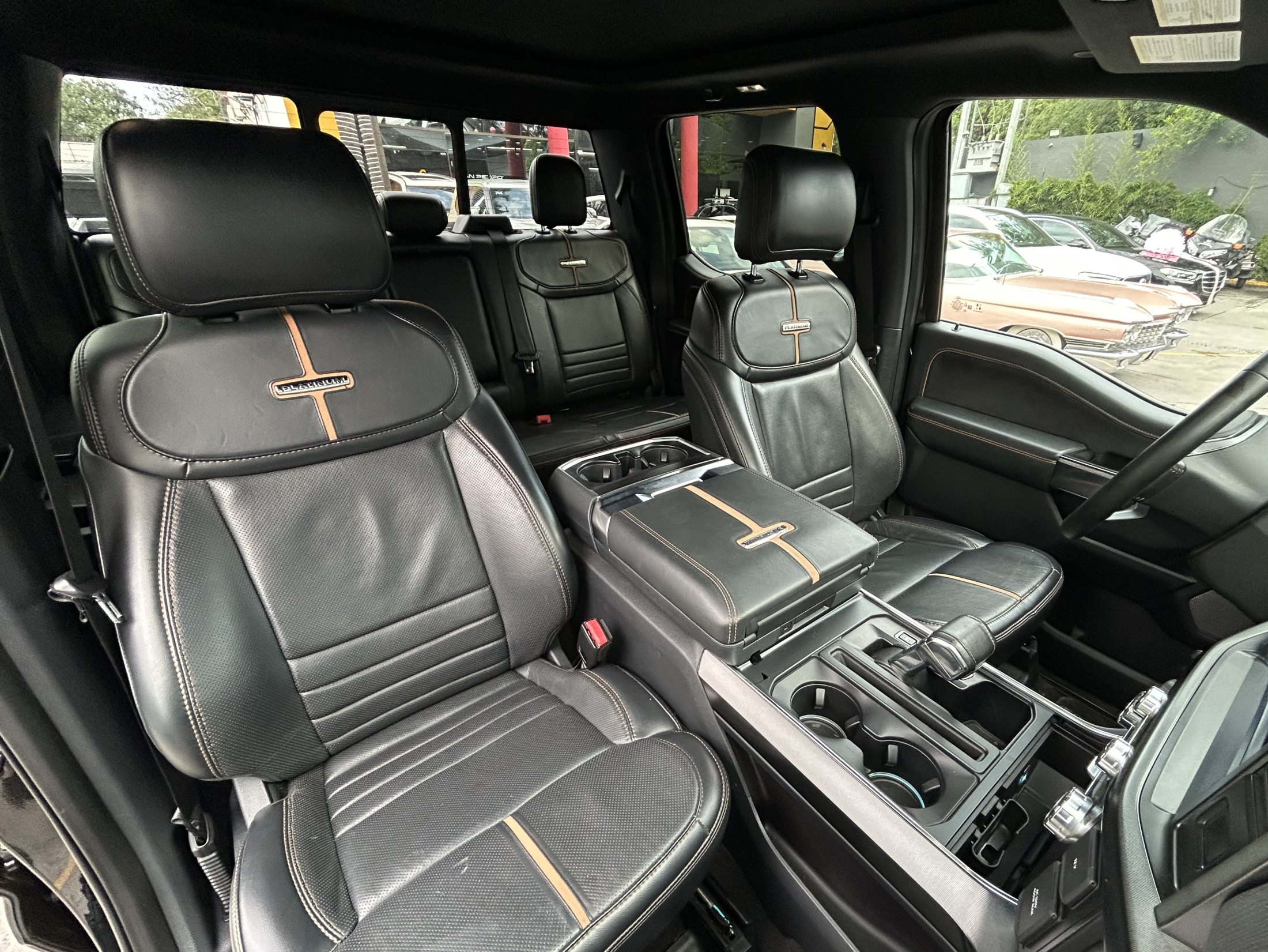 Ford Lobo 4x4 Platinum