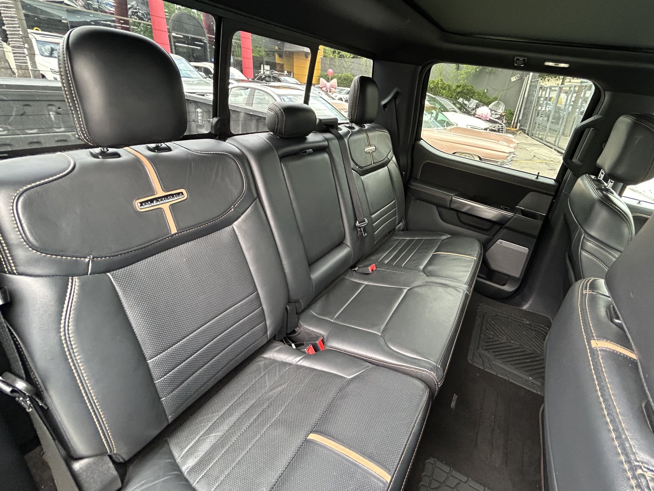 Ford Lobo 4x4 Platinum
