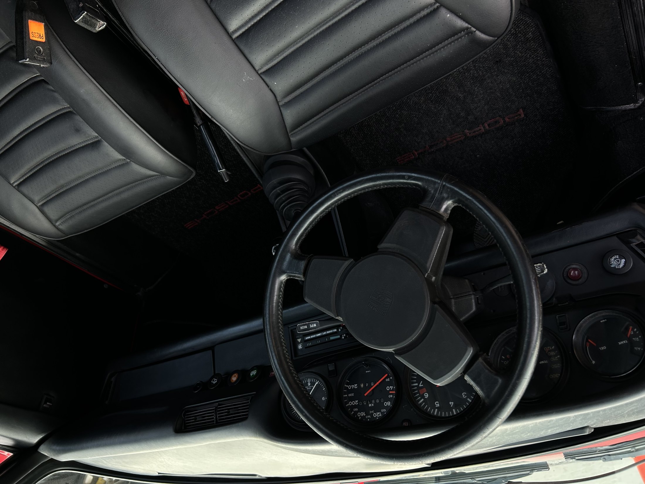 Porsche 911 coupe