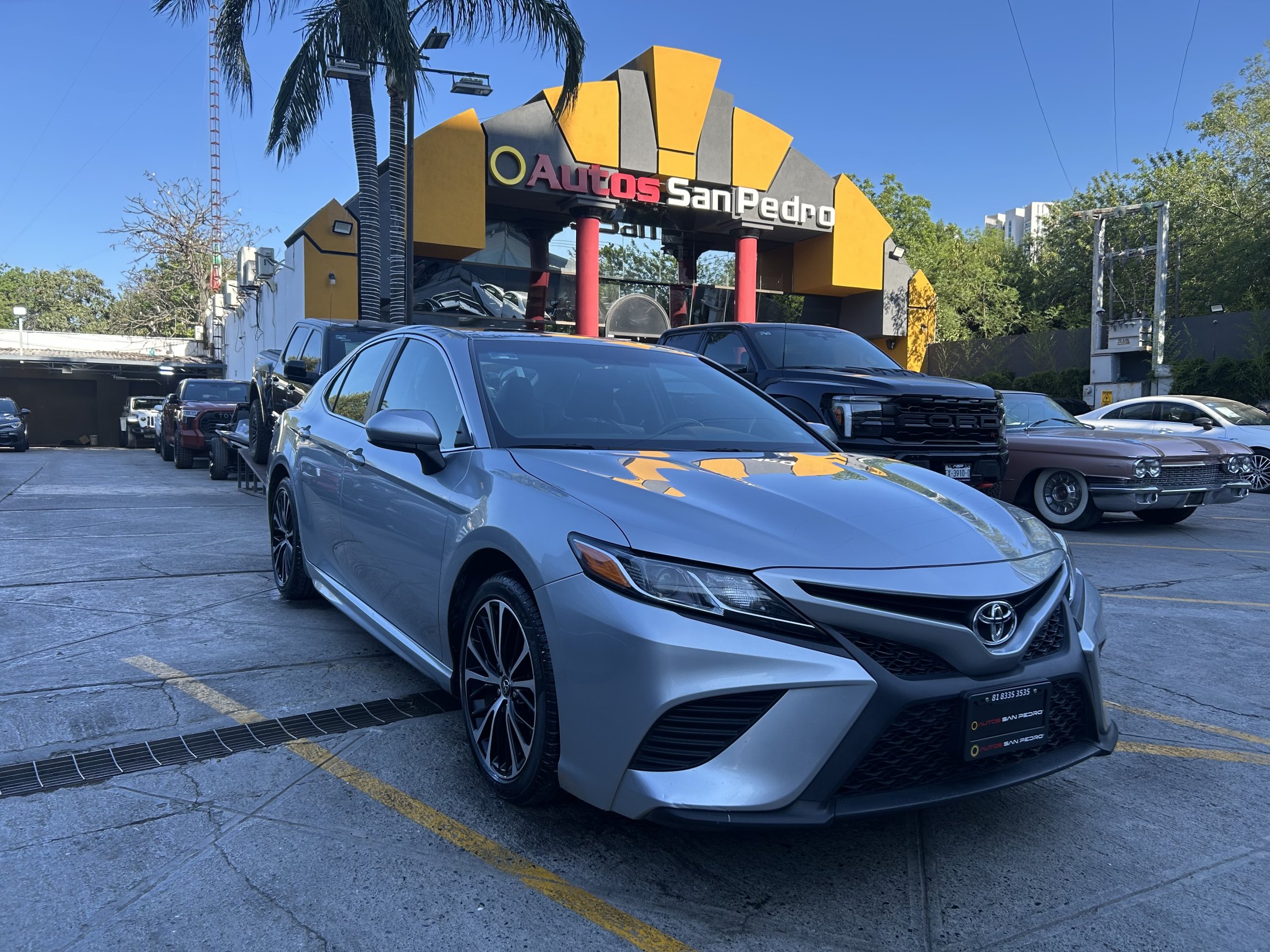 Toyota Camry SE 2018