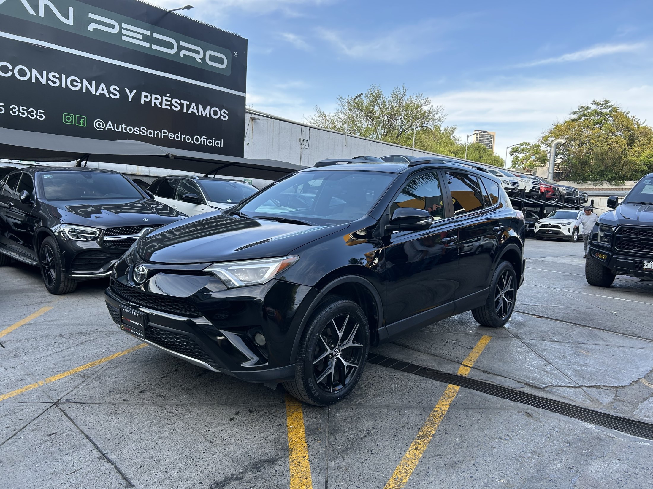 Toyota Rav4 SE