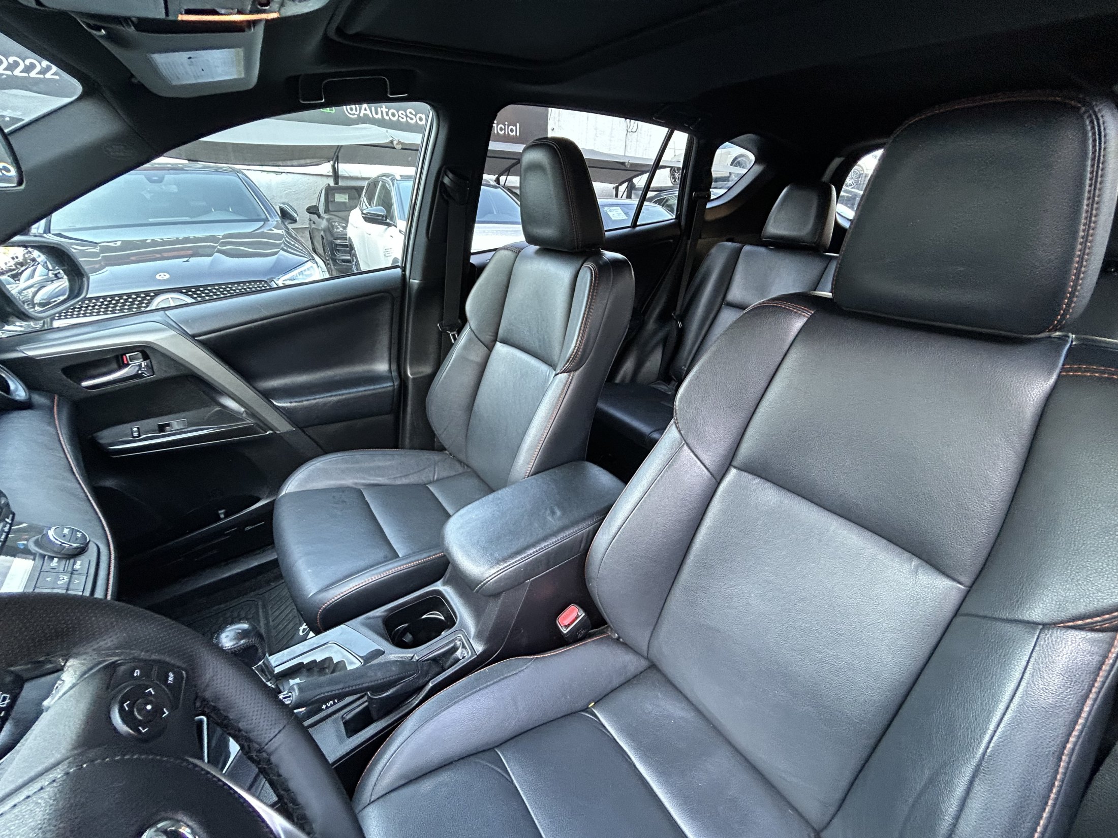 Toyota Rav4 SE