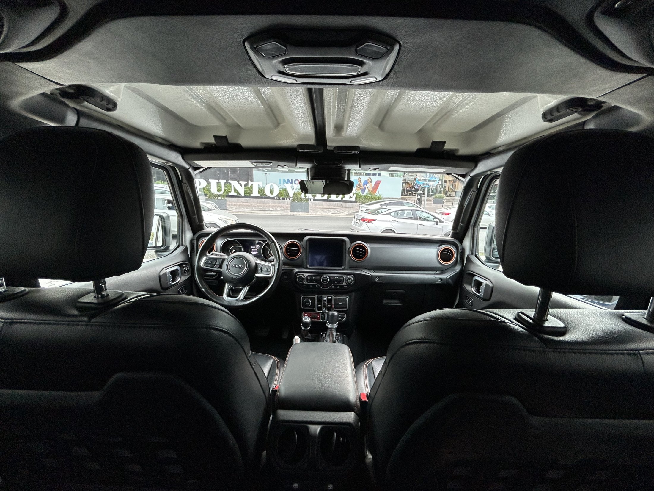 Jeep JT Mojave