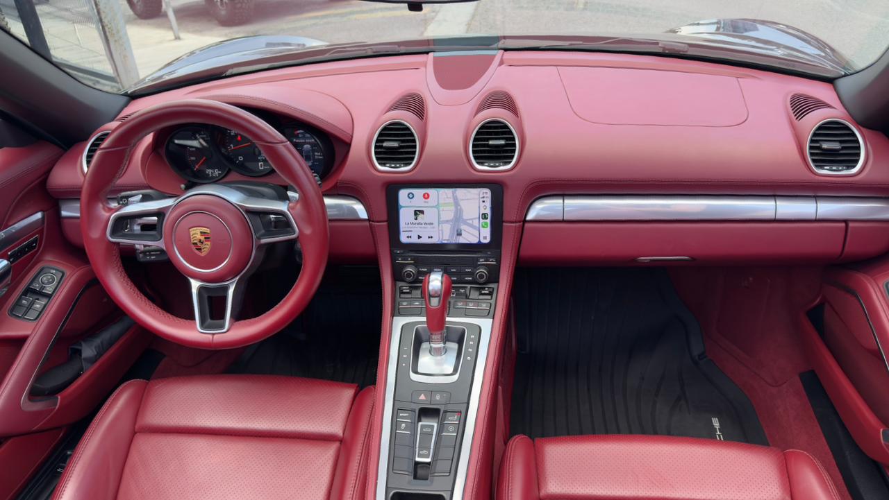 PORSCHE BOXSTER CABRIOLET 2018