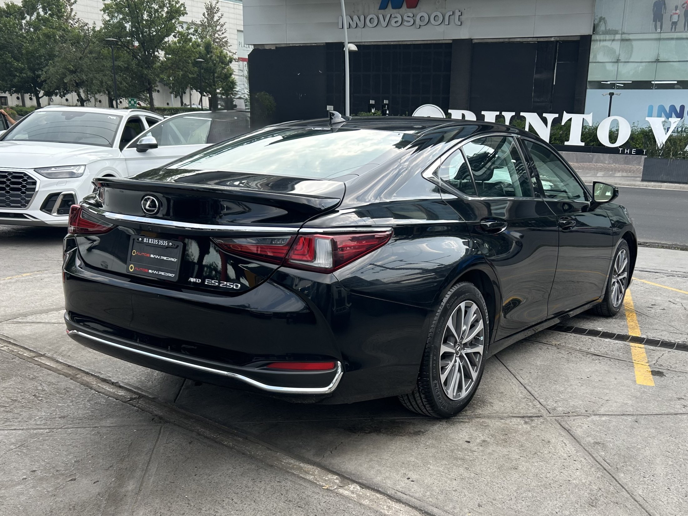 Lexus ES 250