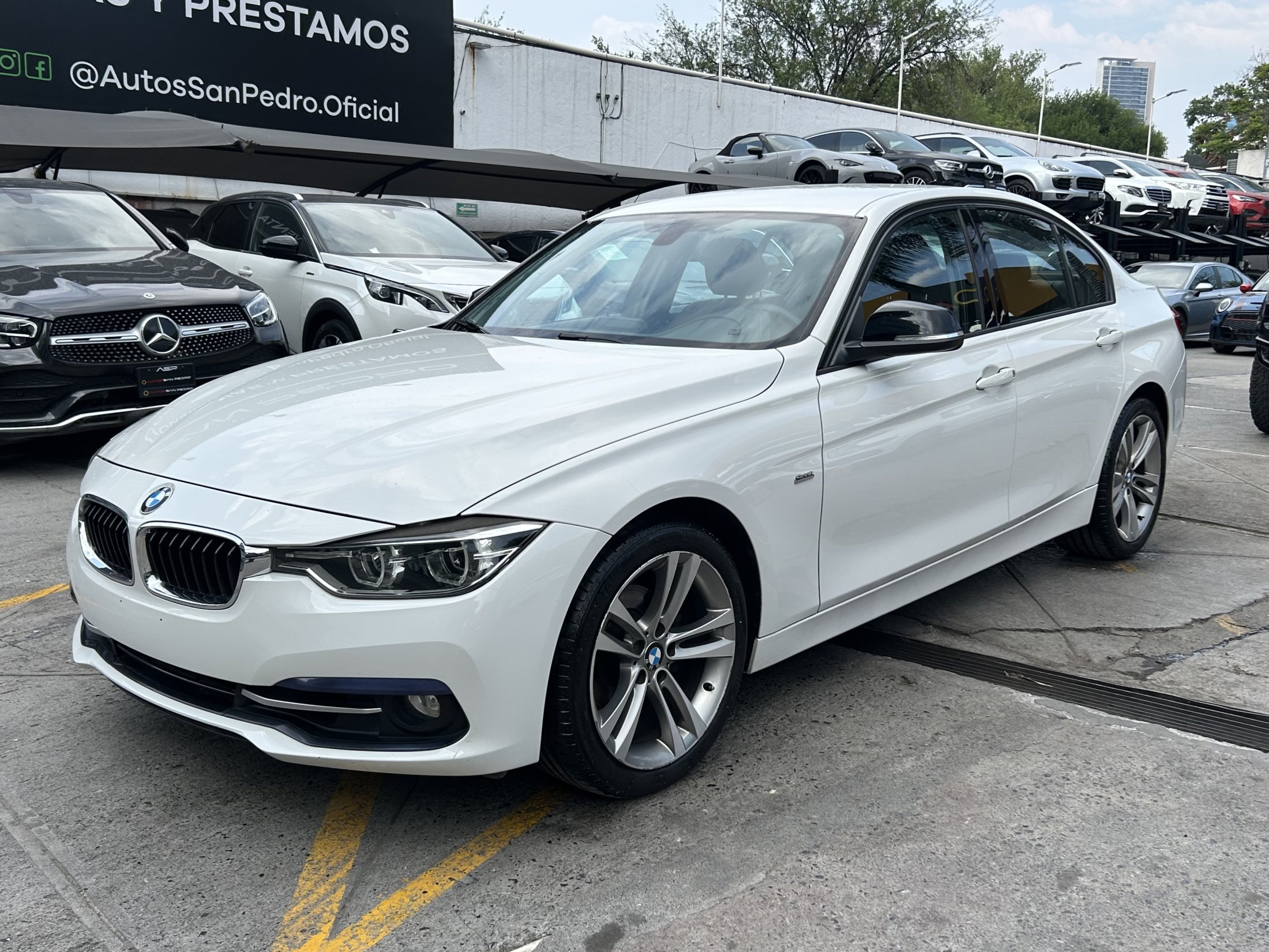 BMW 318 IA Sportline