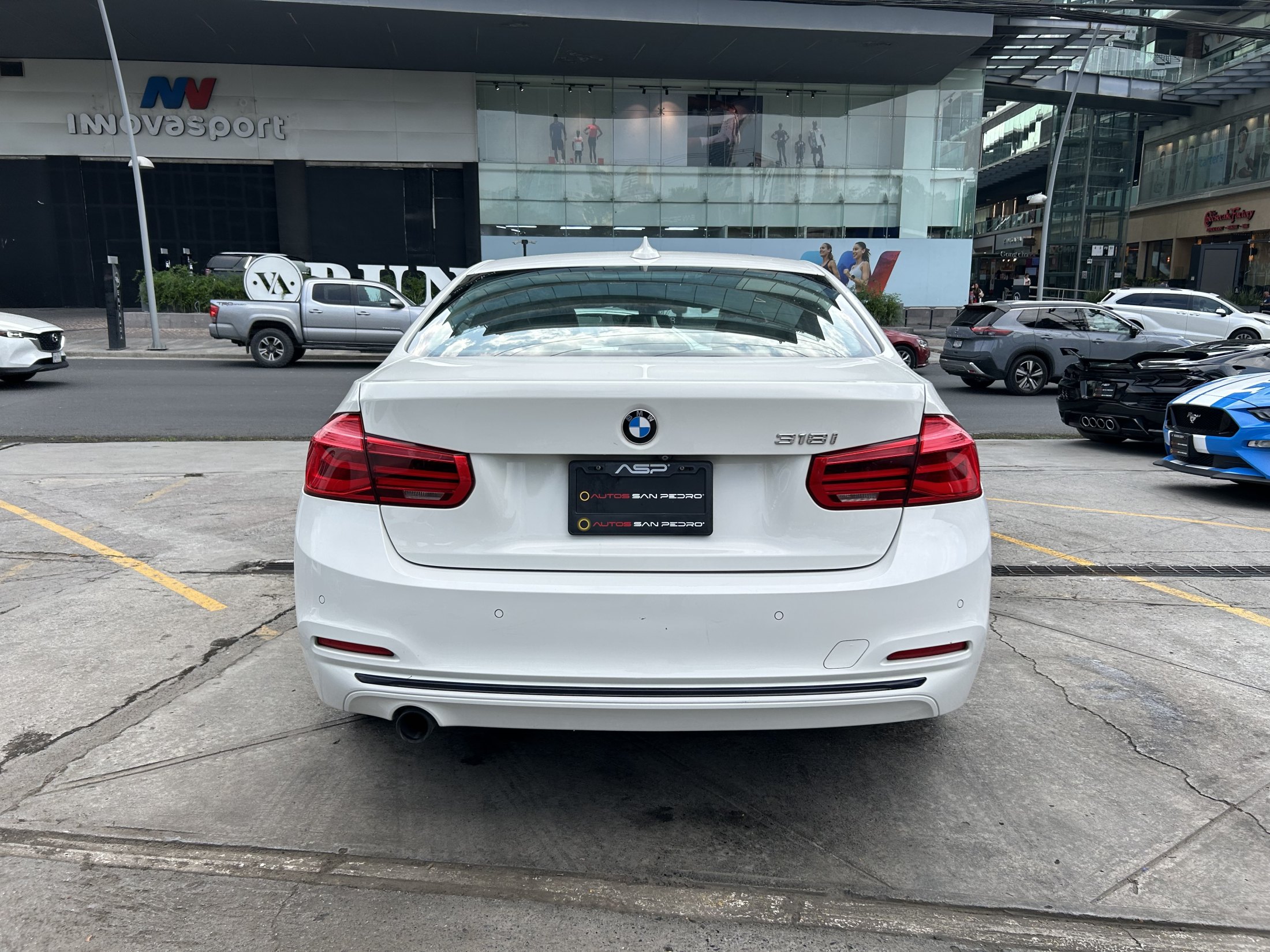 BMW 318 IA Sportline