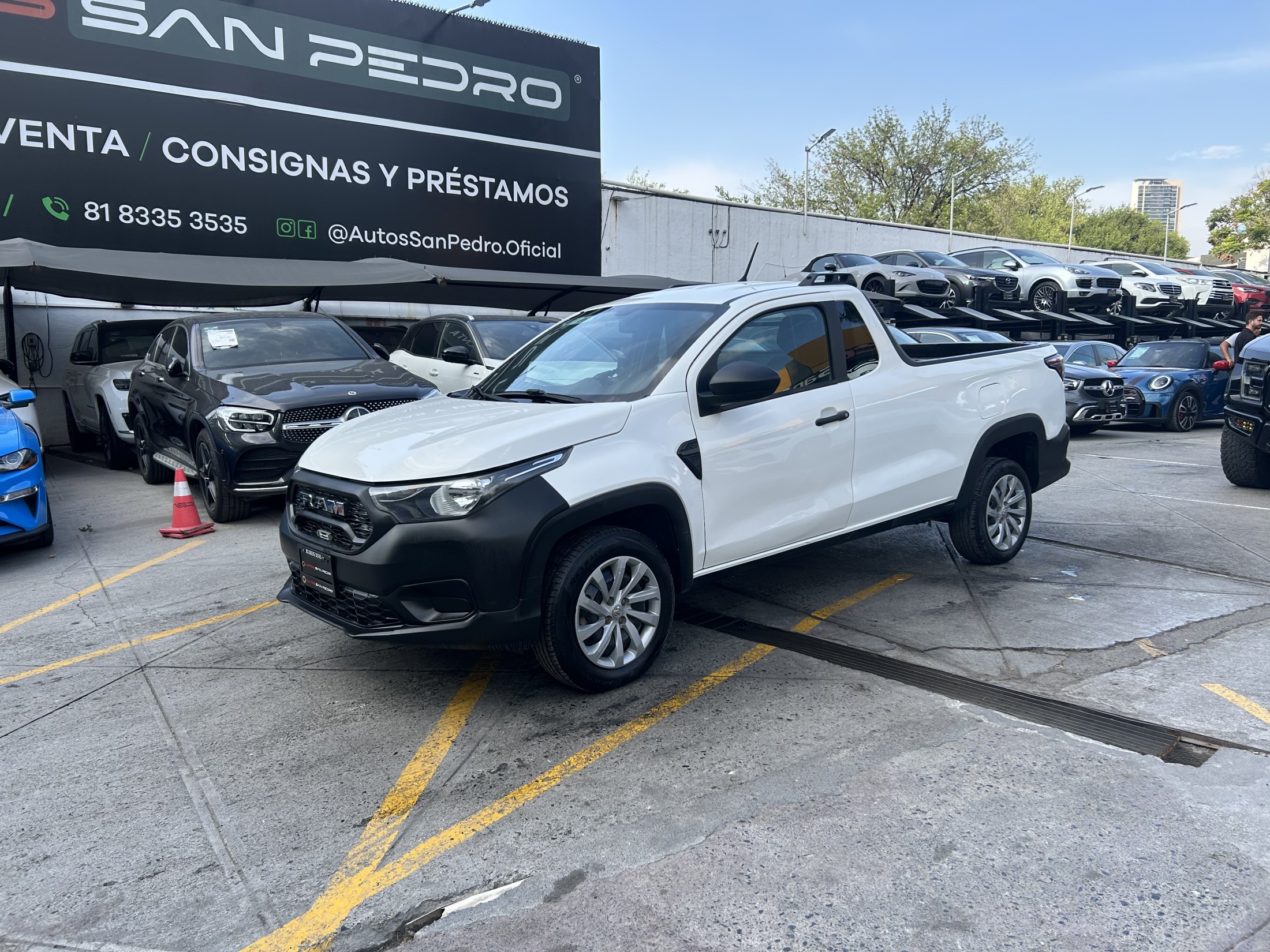Dodge Ram 700