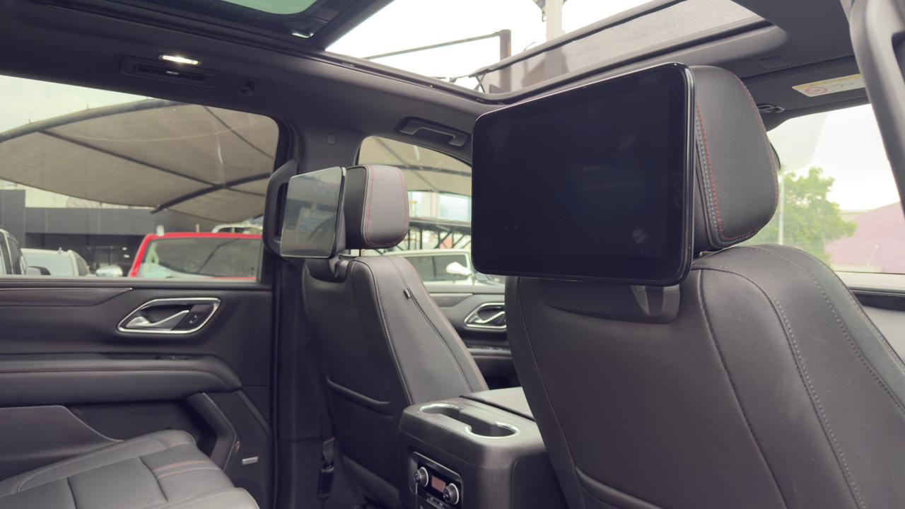 Chevrolet SUBURBAN RST 2022