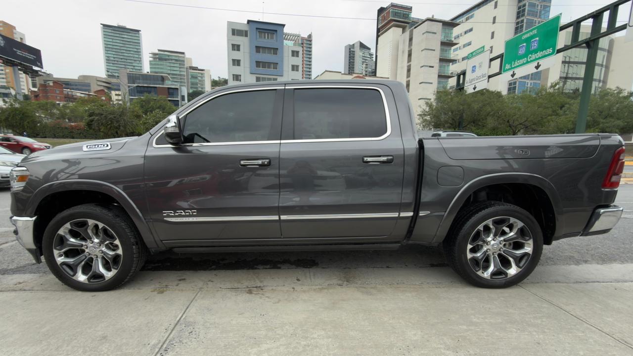 DODGE RAM 1500 LIMITED 4X4 MILD HYBRID 2022