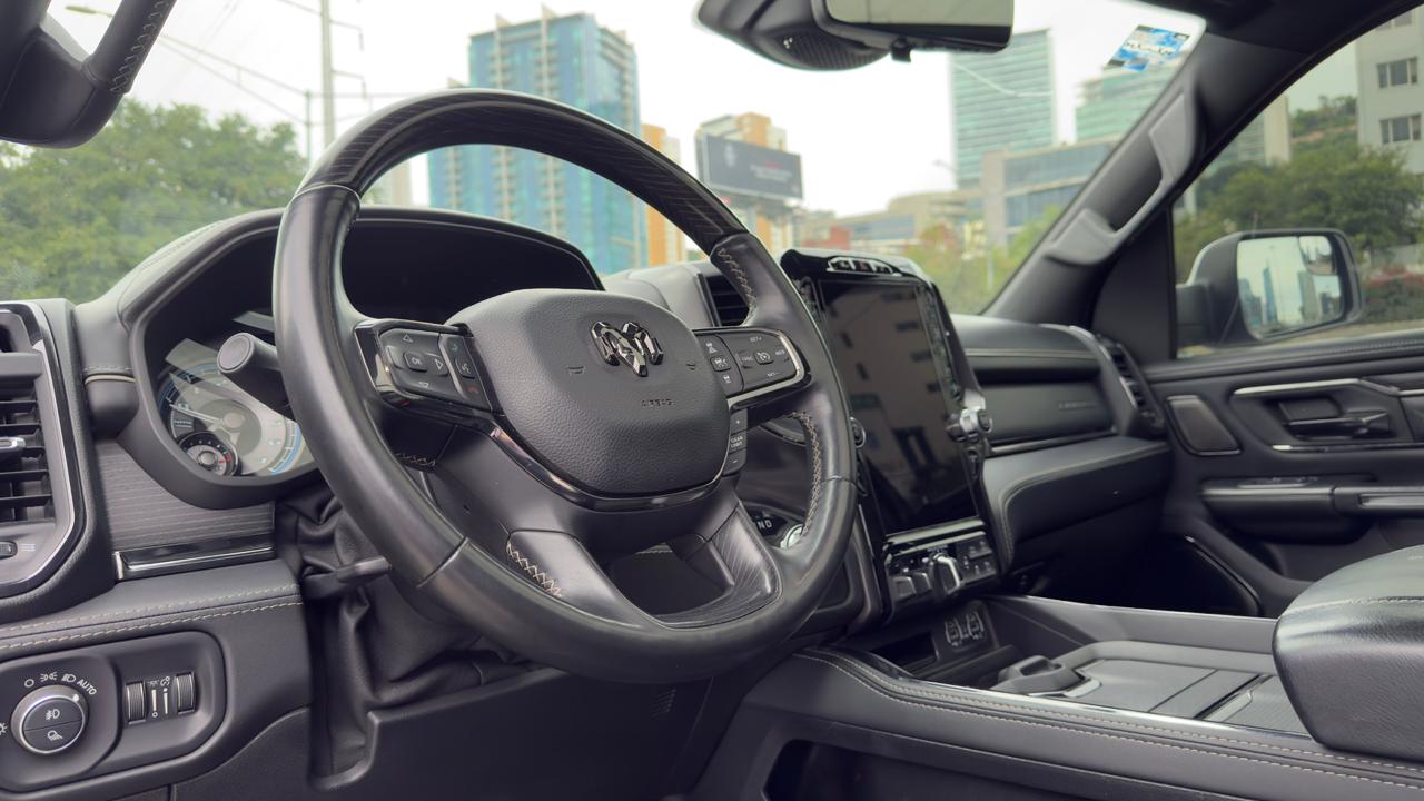 DODGE RAM 1500 LIMITED 4X4 MILD HYBRID 2022