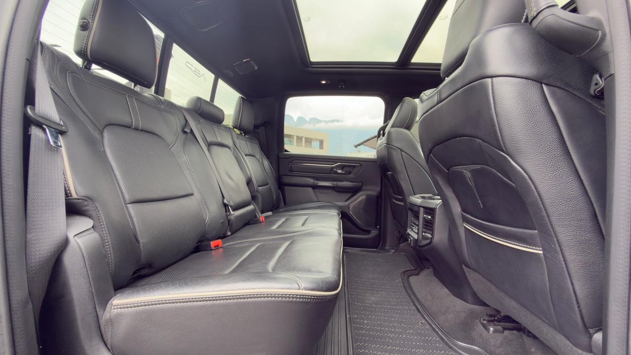 DODGE RAM 1500 LIMITED 4X4 MILD HYBRID 2022