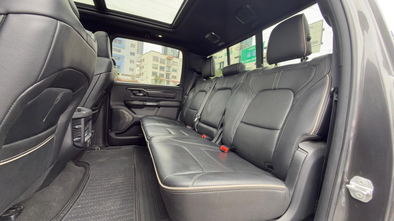 DODGE RAM 1500 LIMITED 4X4 MILD HYBRID 2022