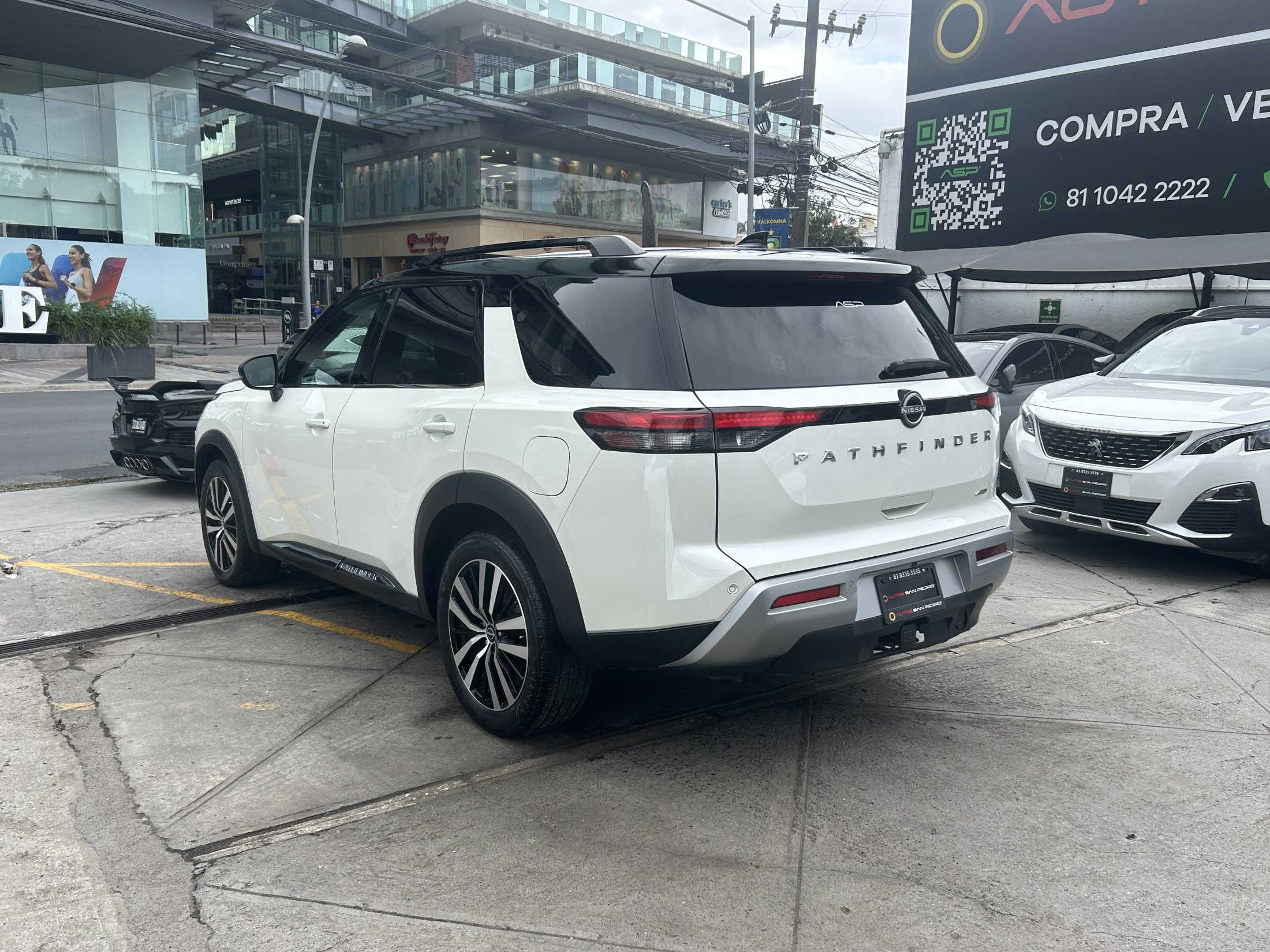 Nissan Pathfinder Platinum