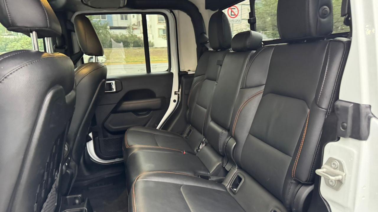 JEEP GLADIADOR JT MOJAVE 2023