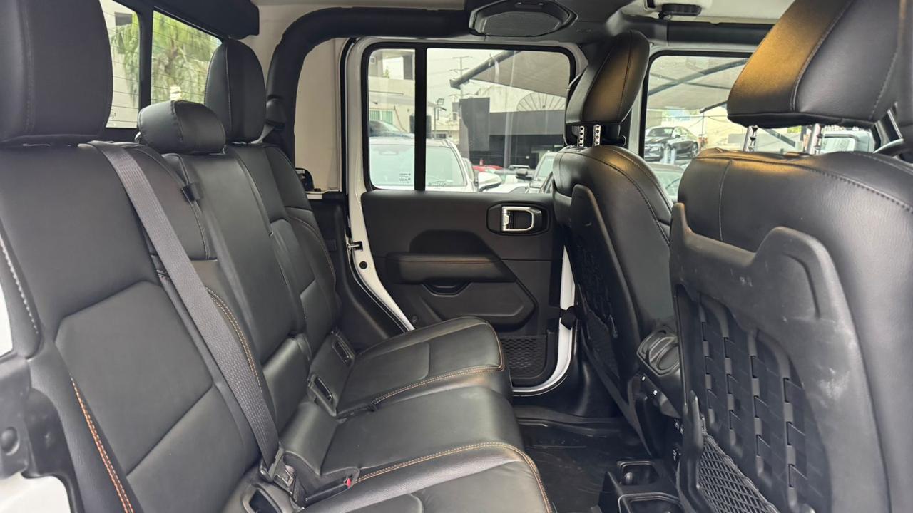 JEEP GLADIADOR JT MOJAVE 2023