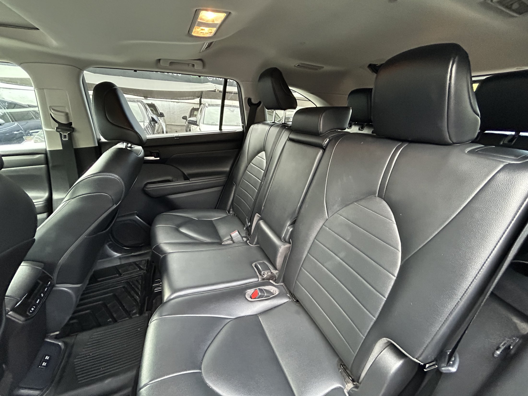Toyota Highlander XLE