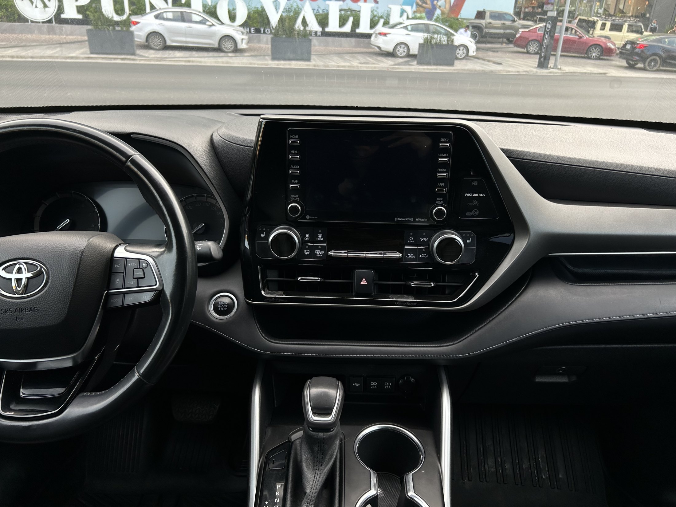 Toyota Highlander XLE