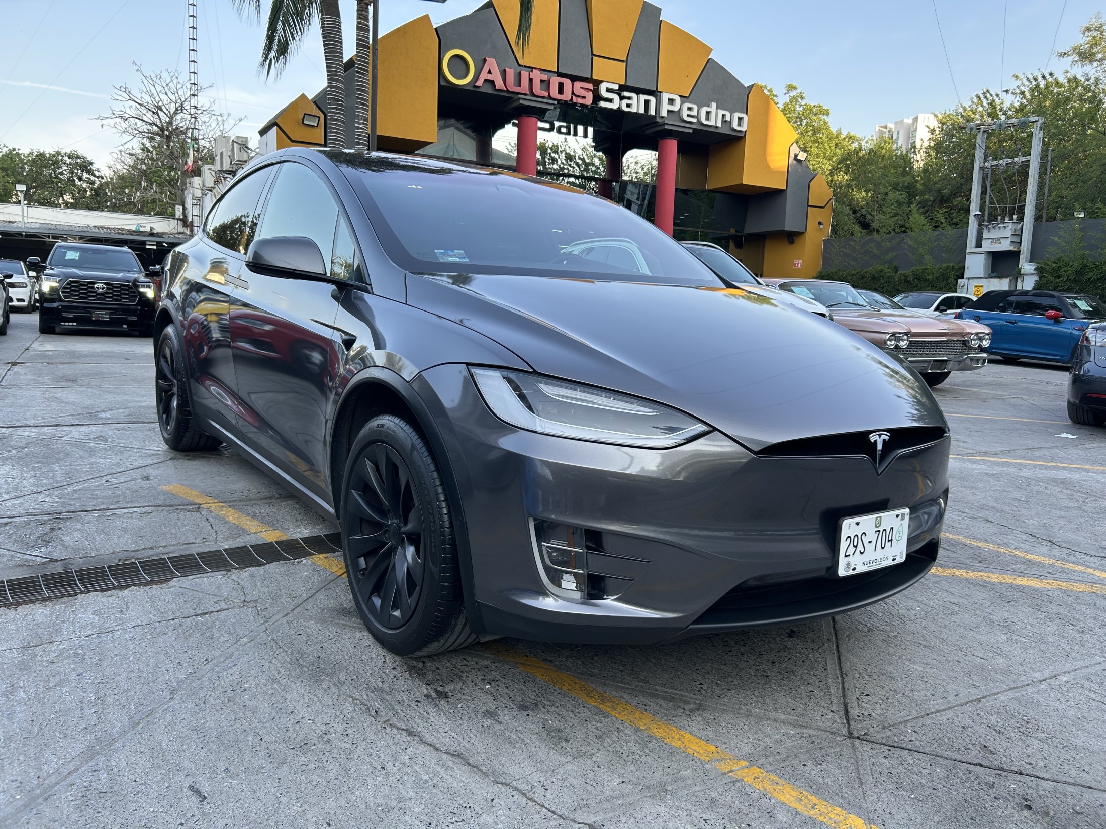 Tesla X 75D
