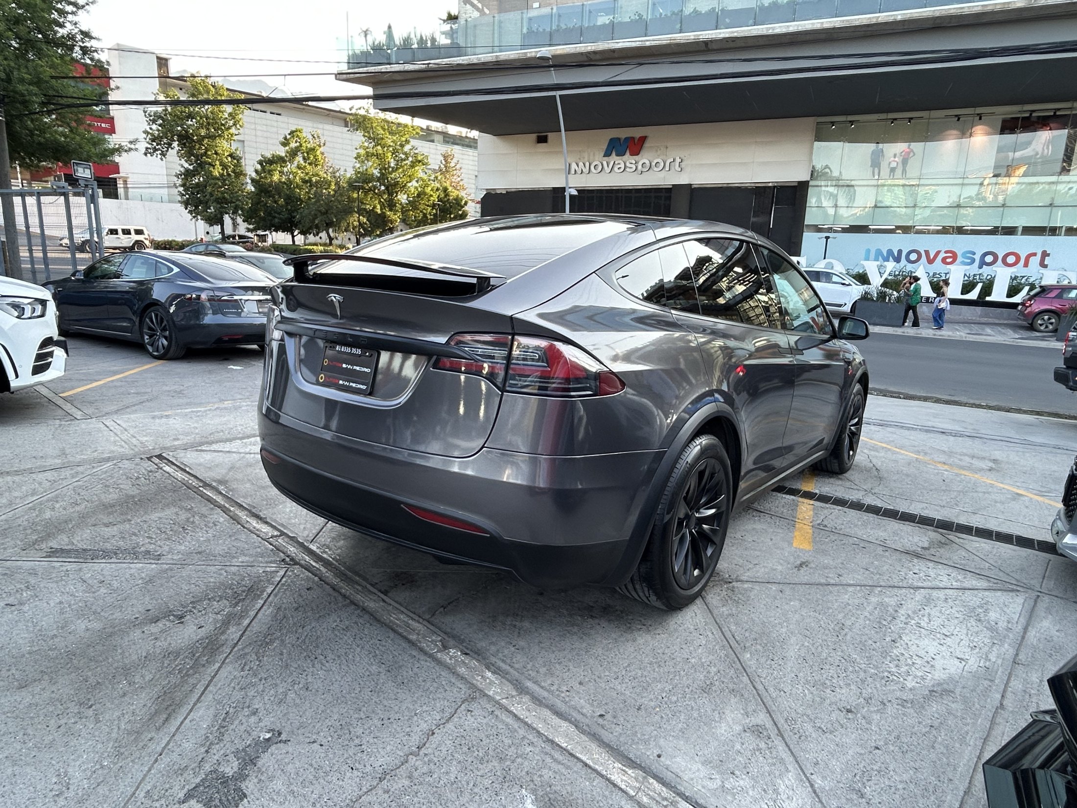 Tesla X 75D