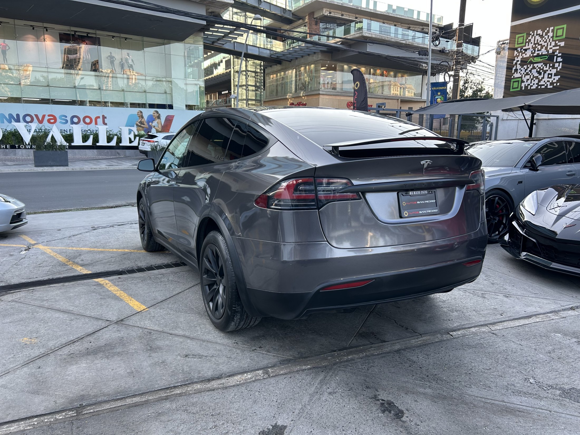 Tesla X 75D