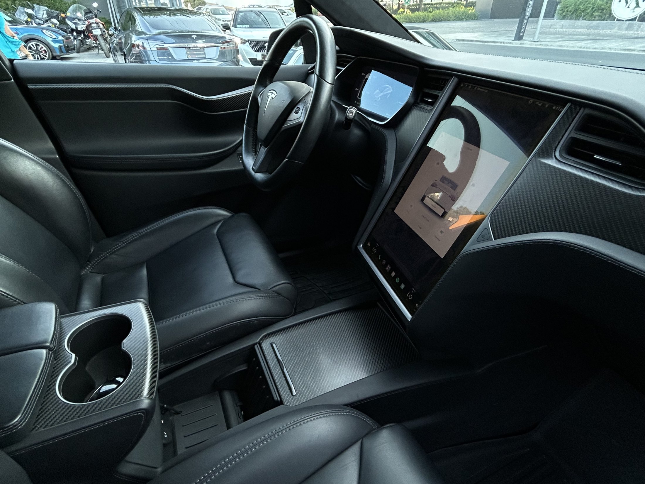 Tesla X 75D