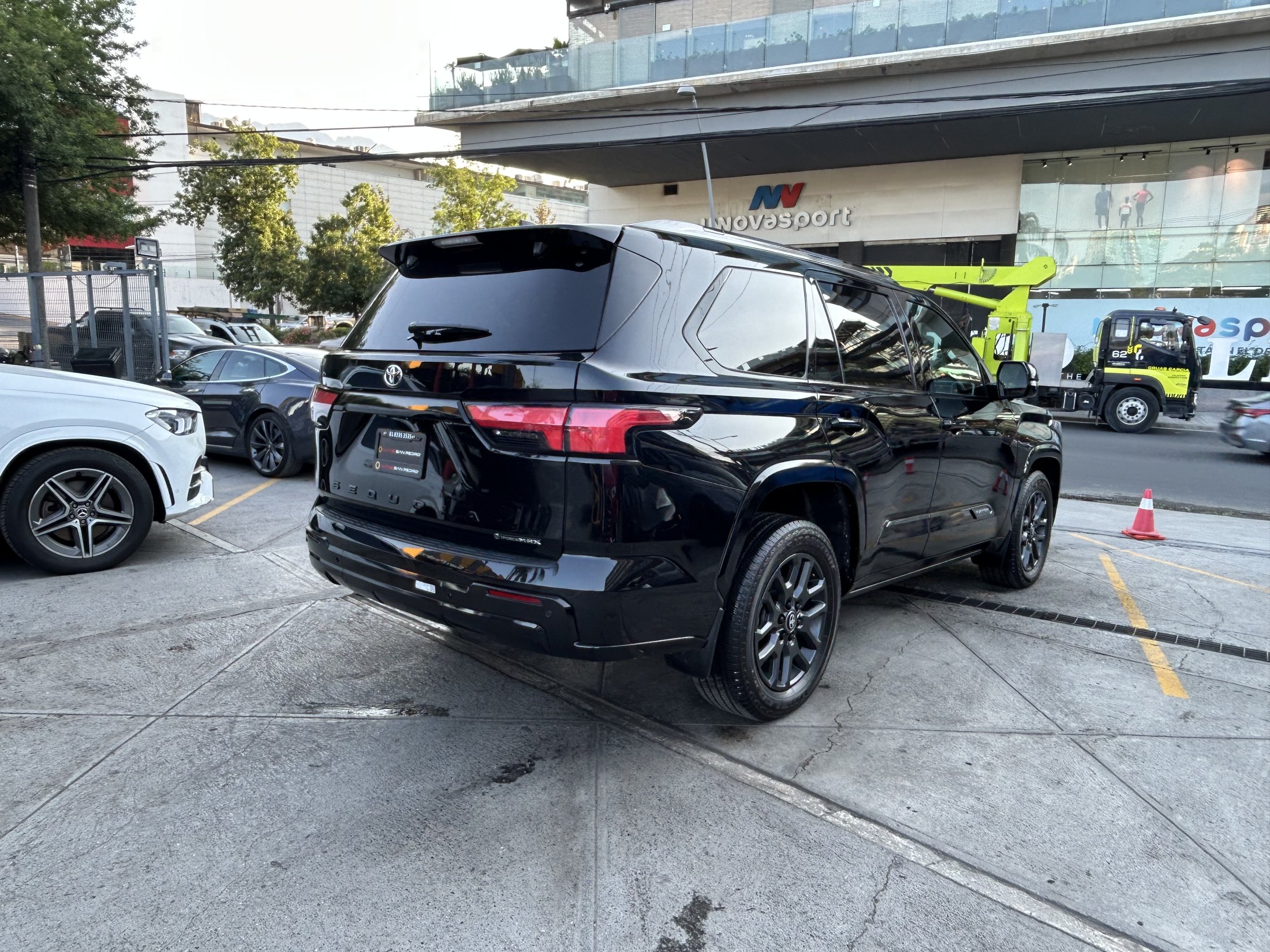 Toyota Sequoia