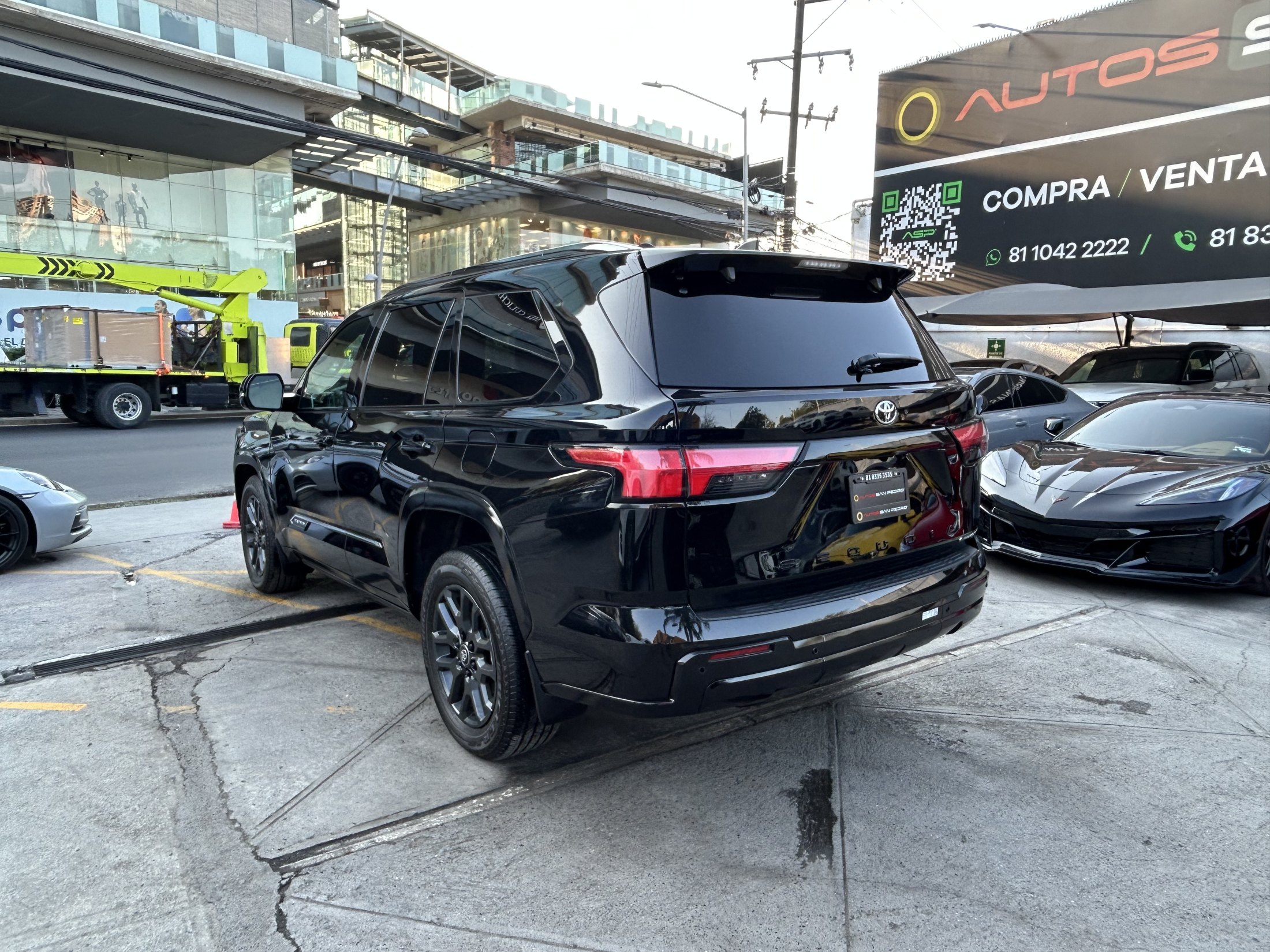 Toyota Sequoia