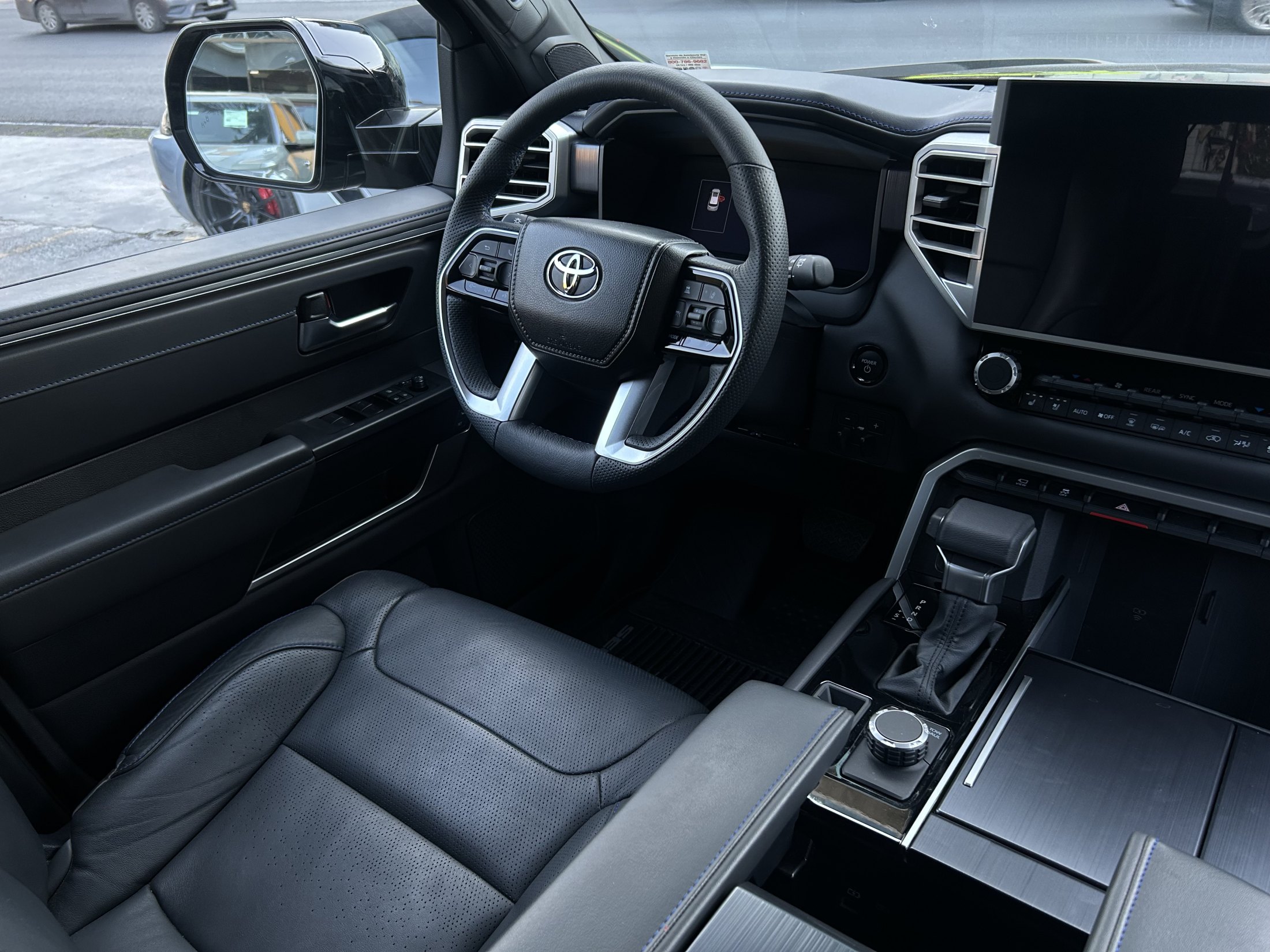Toyota Sequoia