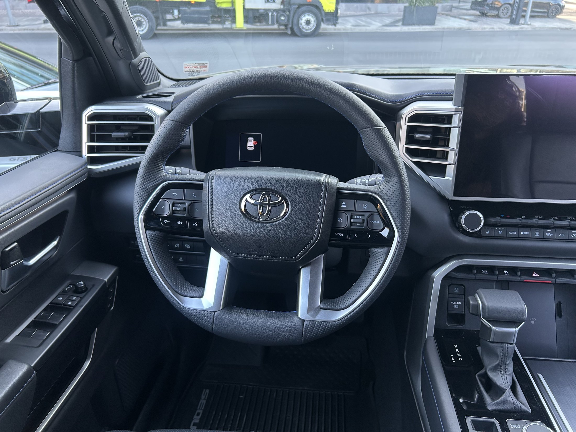 Toyota Sequoia