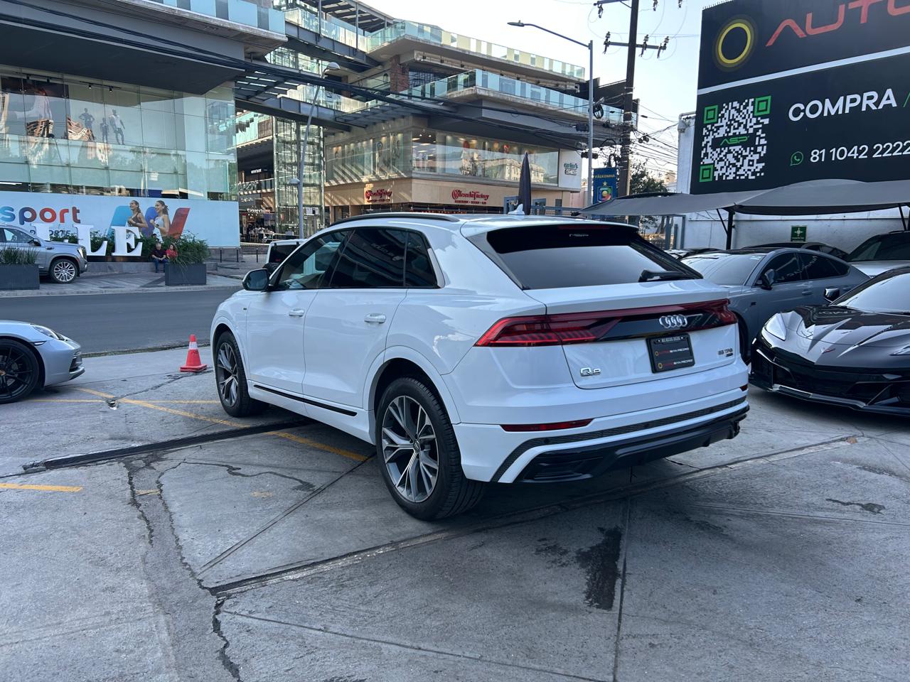 Audi Q8 S Line