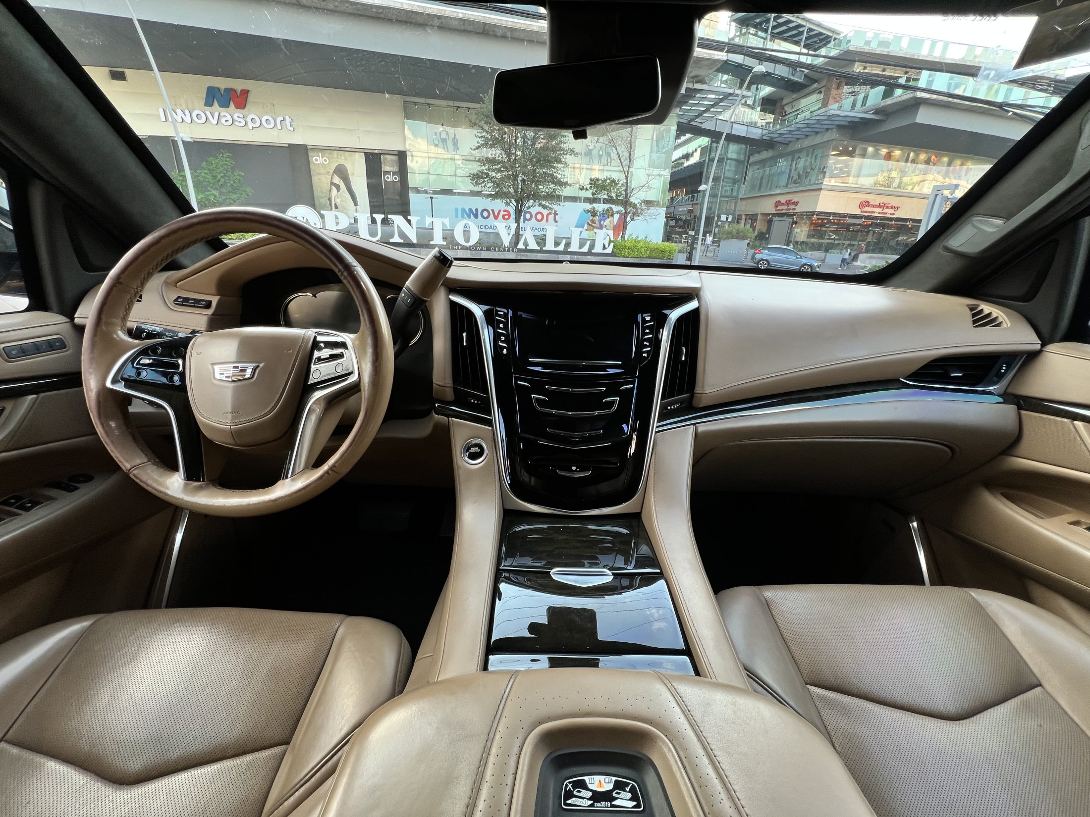 Cadillac Escalade Platinum