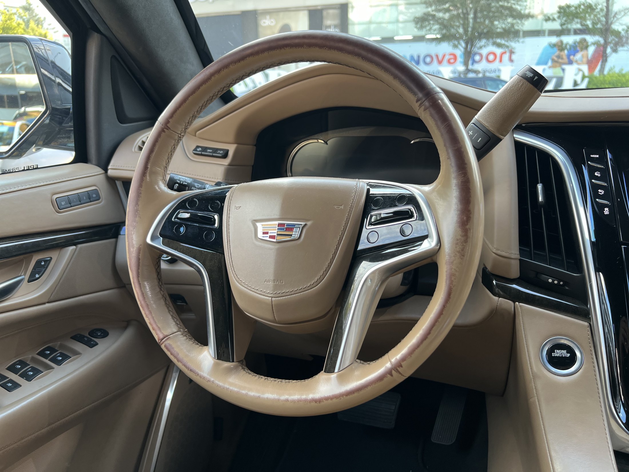 Cadillac Escalade Platinum