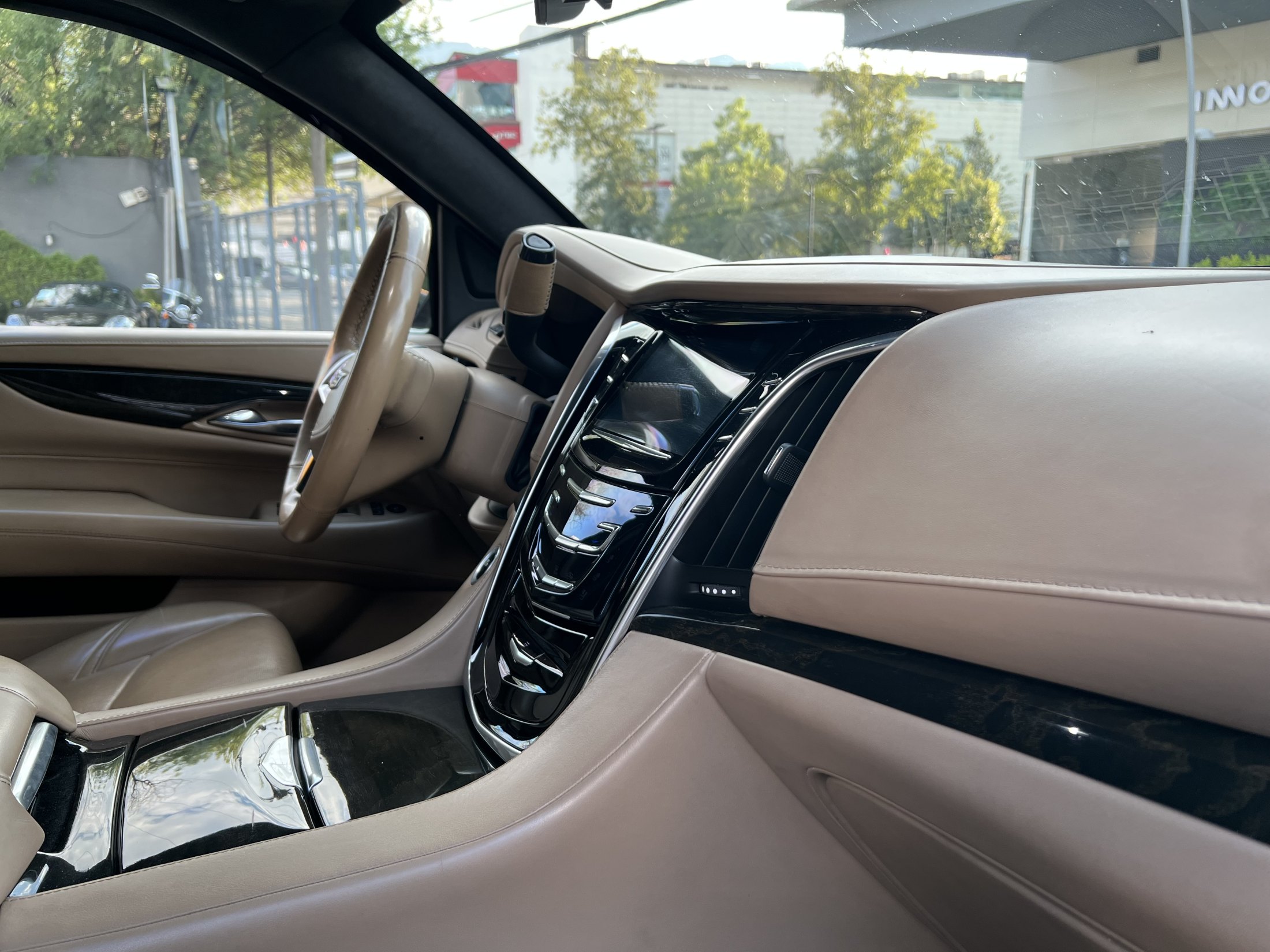 Cadillac Escalade Platinum