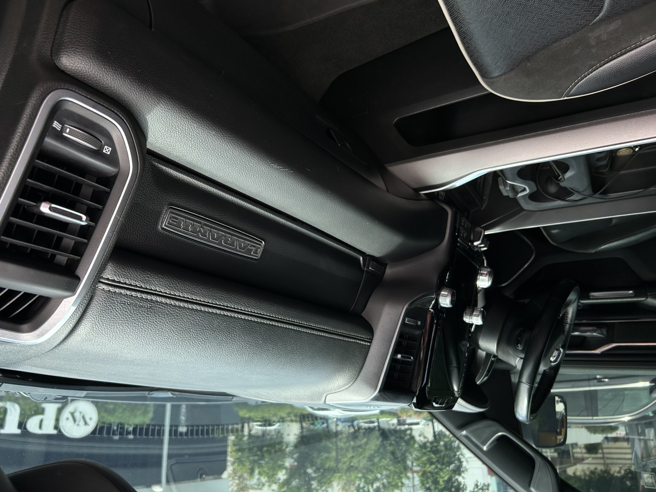 RAM 1500 Mild Hybrid Sport