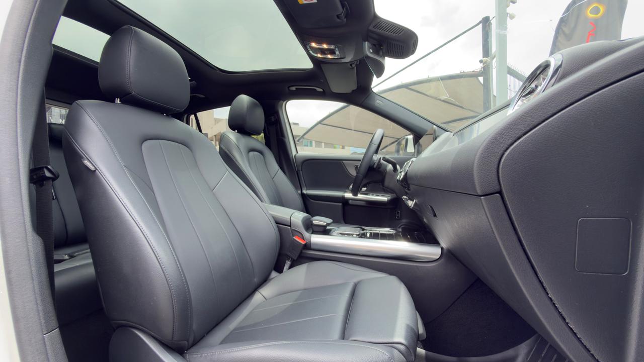 MERCEDES BENZ GLA 200 PROGRESSIVE 2023